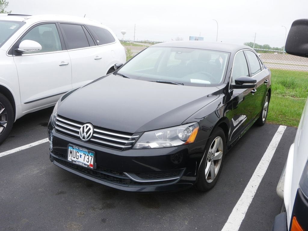 2013 Volkswagen Passat SE