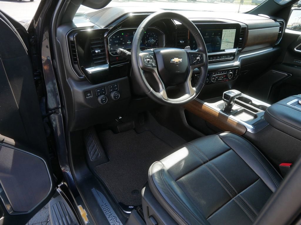 2022 Chevrolet Silverado 1500 High Country