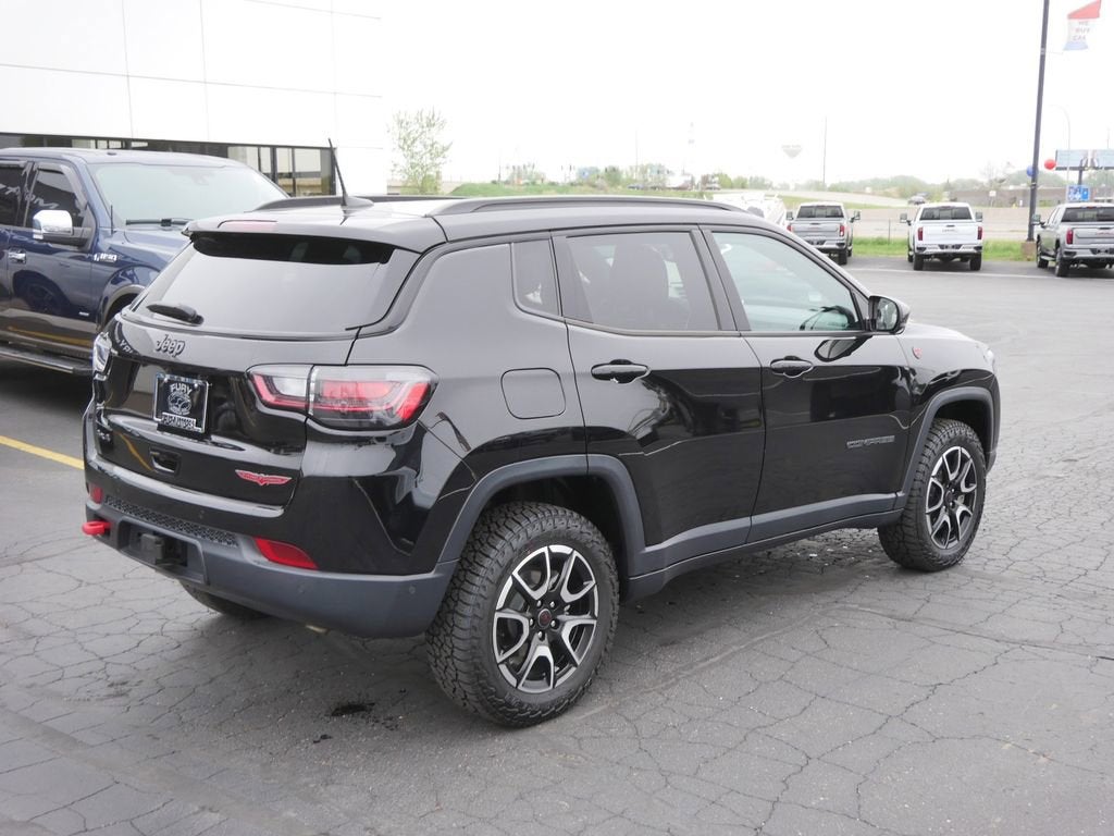 2025 Jeep Compass Trailhawk