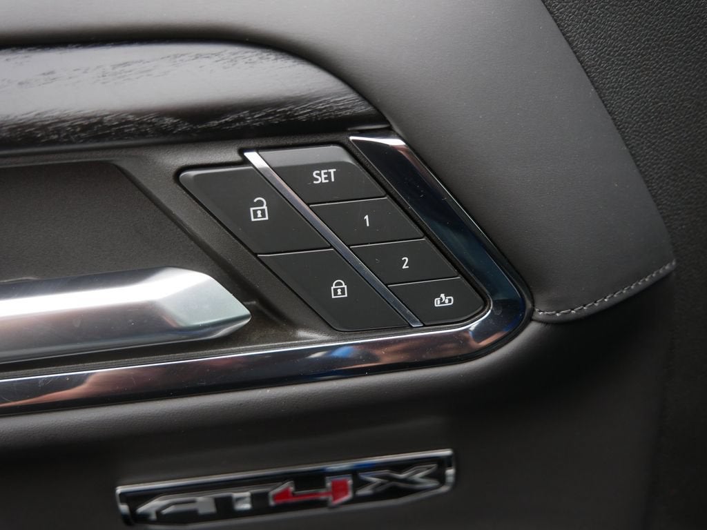 2024 GMC Sierra 1500 AT4X