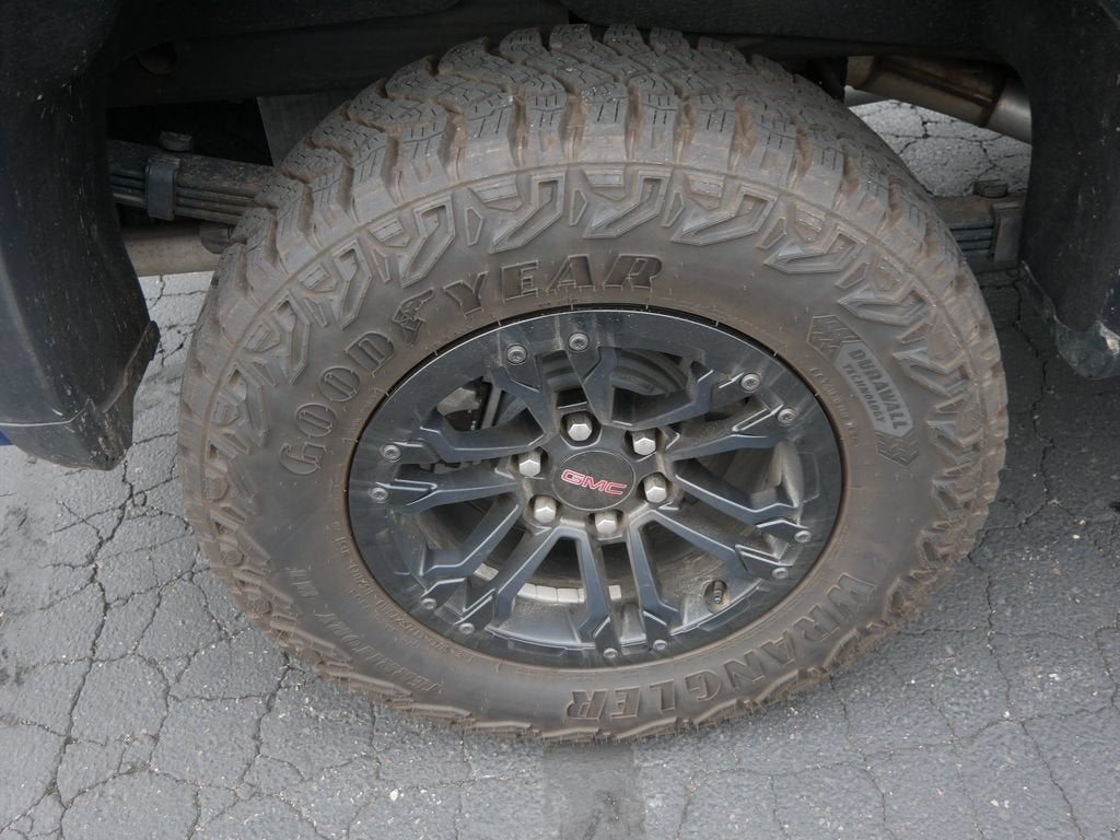 2024 GMC Sierra 1500 AT4X