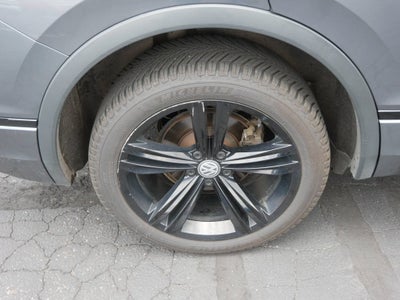 2019 Volkswagen Tiguan 2.0T SEL R-Line