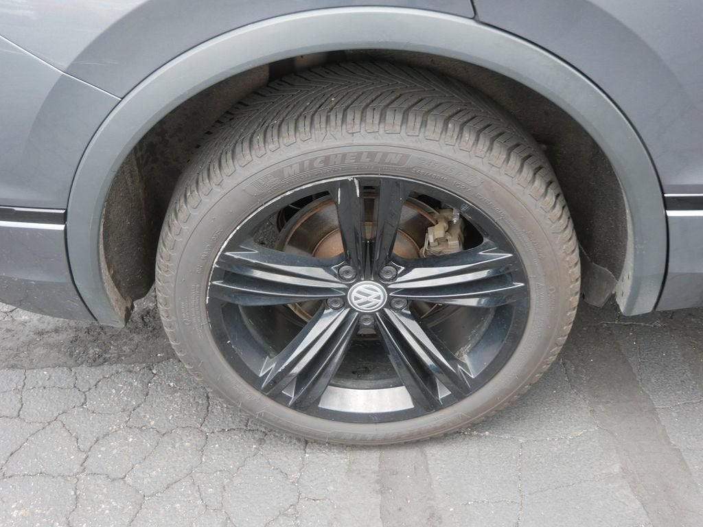 2019 Volkswagen Tiguan 2.0T SEL R-Line