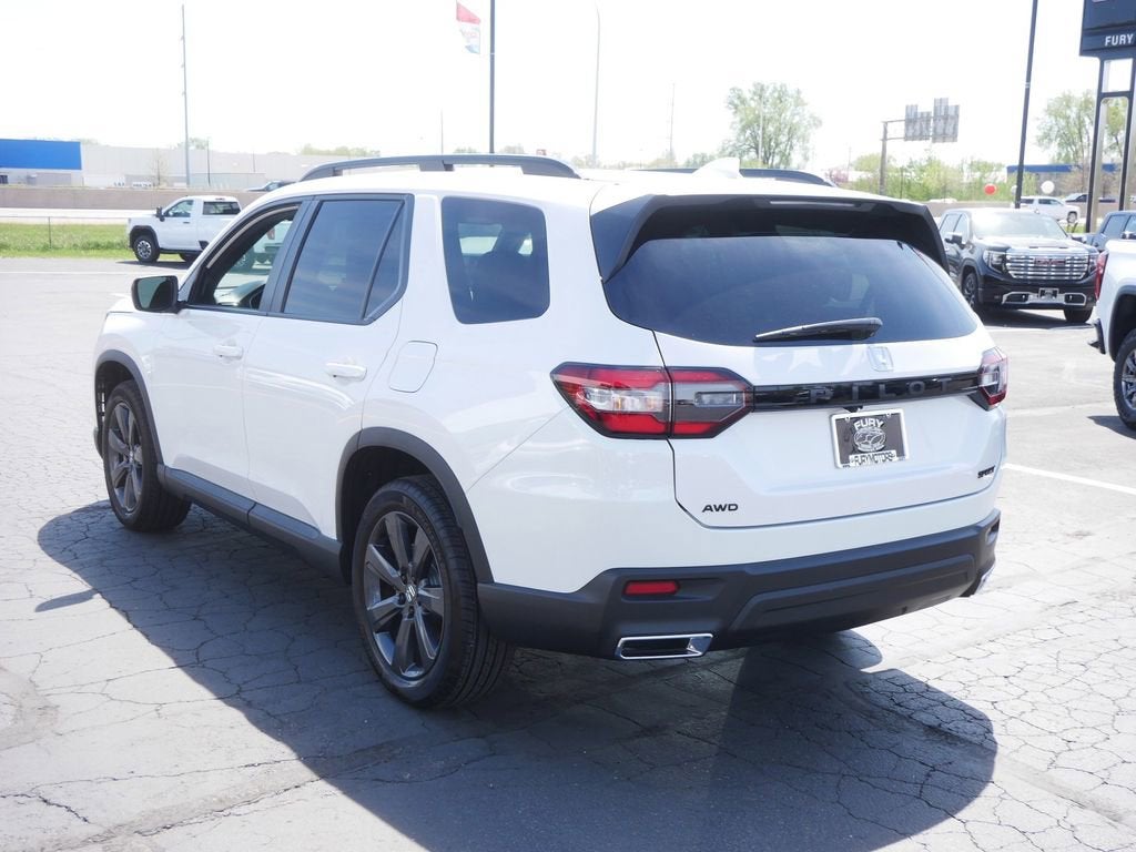 2025 Honda Pilot Sport