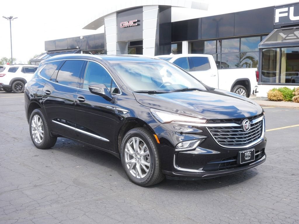 2024 Buick Enclave Essence