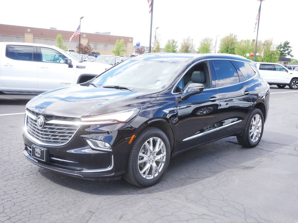 2024 Buick Enclave Essence