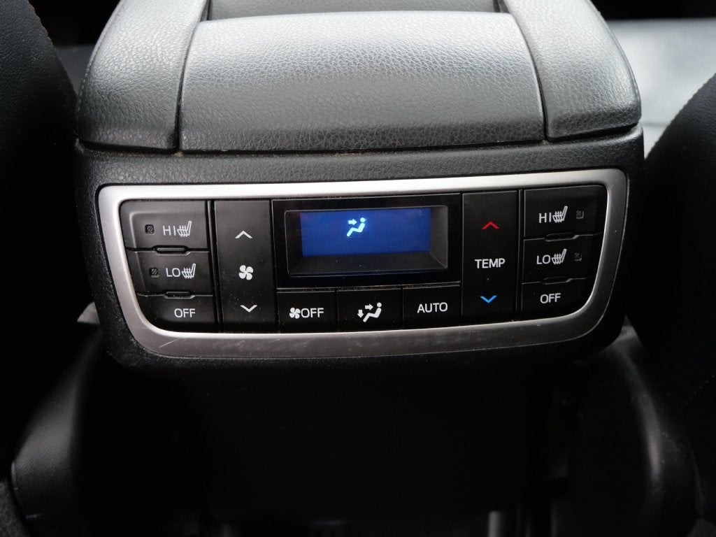 2019 Toyota Highlander Limited Platinum