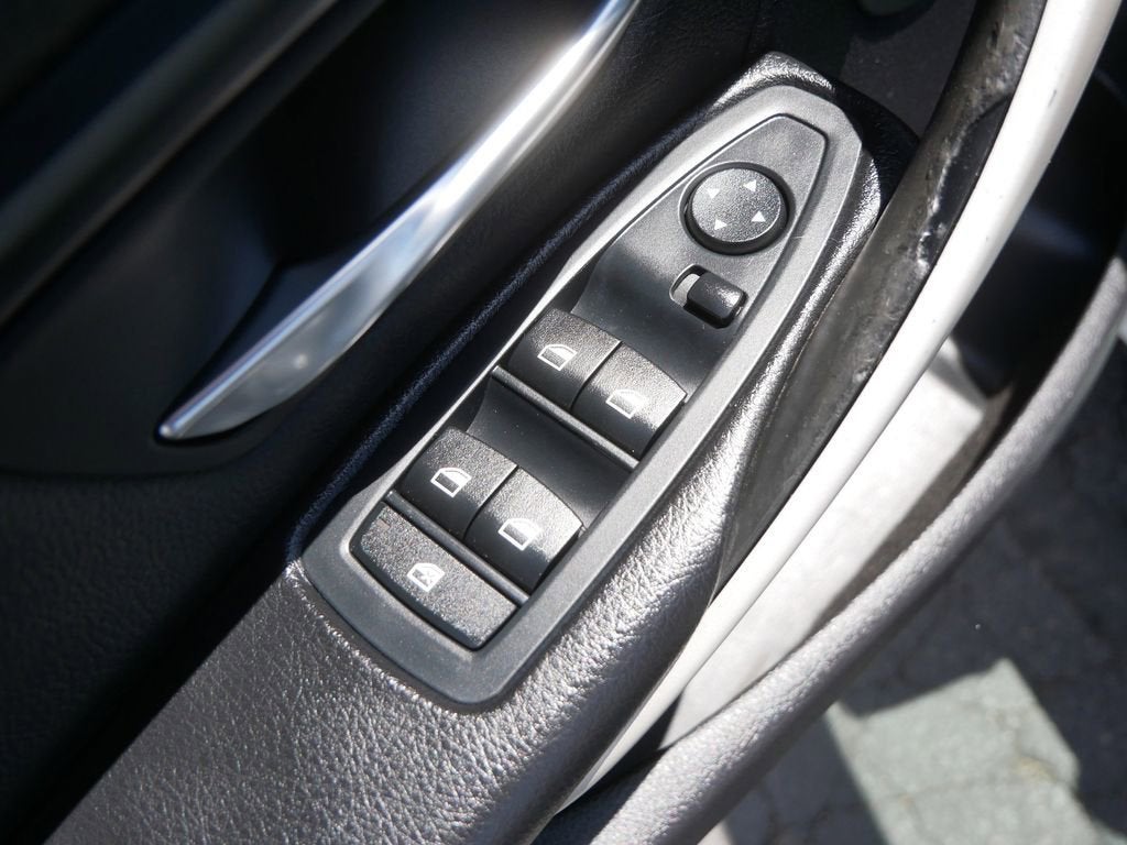 2015 BMW 3 Series 320i xDrive