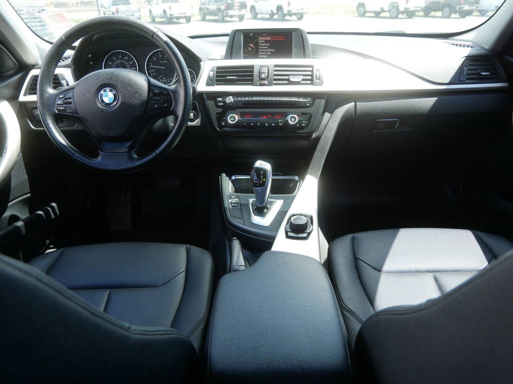 2015 BMW 3 Series 320i xDrive