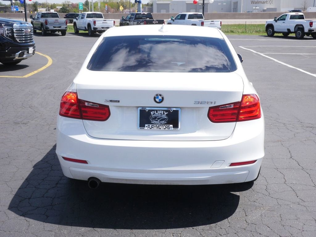 2015 BMW 3 Series 320i xDrive