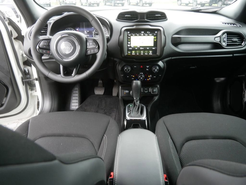 2022 Jeep Renegade Altitude